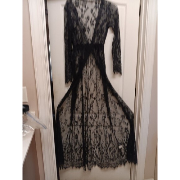 Long black lace dress / Swim suit cover / lingerie - Picture 3 of 4
